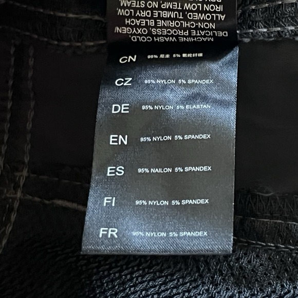 Kuhl Renegade Shorts Mens Size 40 Gray Outdoor Active Hiking Lightweight - Picture 8 of 8